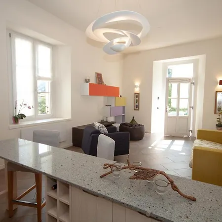 Casa Julia - By Lovecomo *