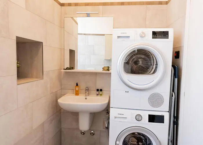 Casa Julia - By Lovecomo * Menaggio